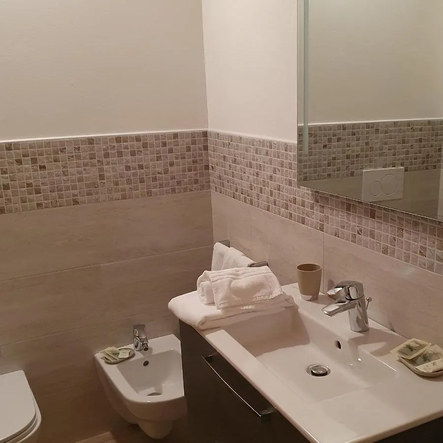 Bed and Breakfast Residenza Tito Livio Теоло Италия
